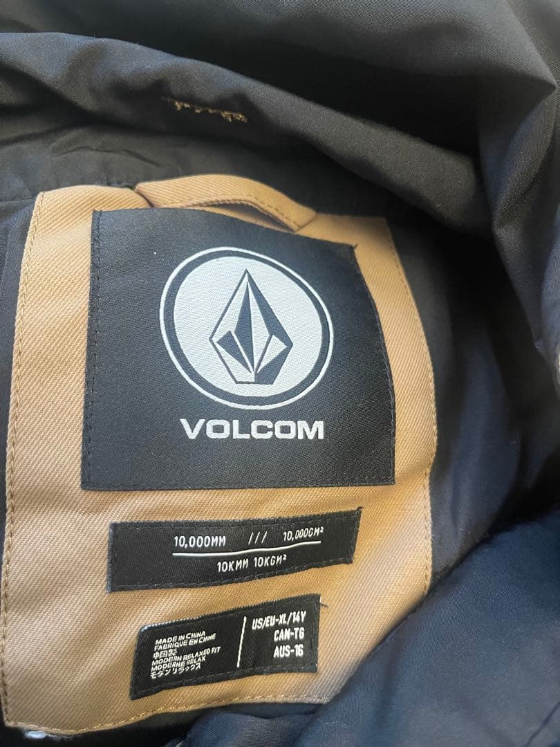 VOLCOMボルコム　スノーボードウェアkids XL