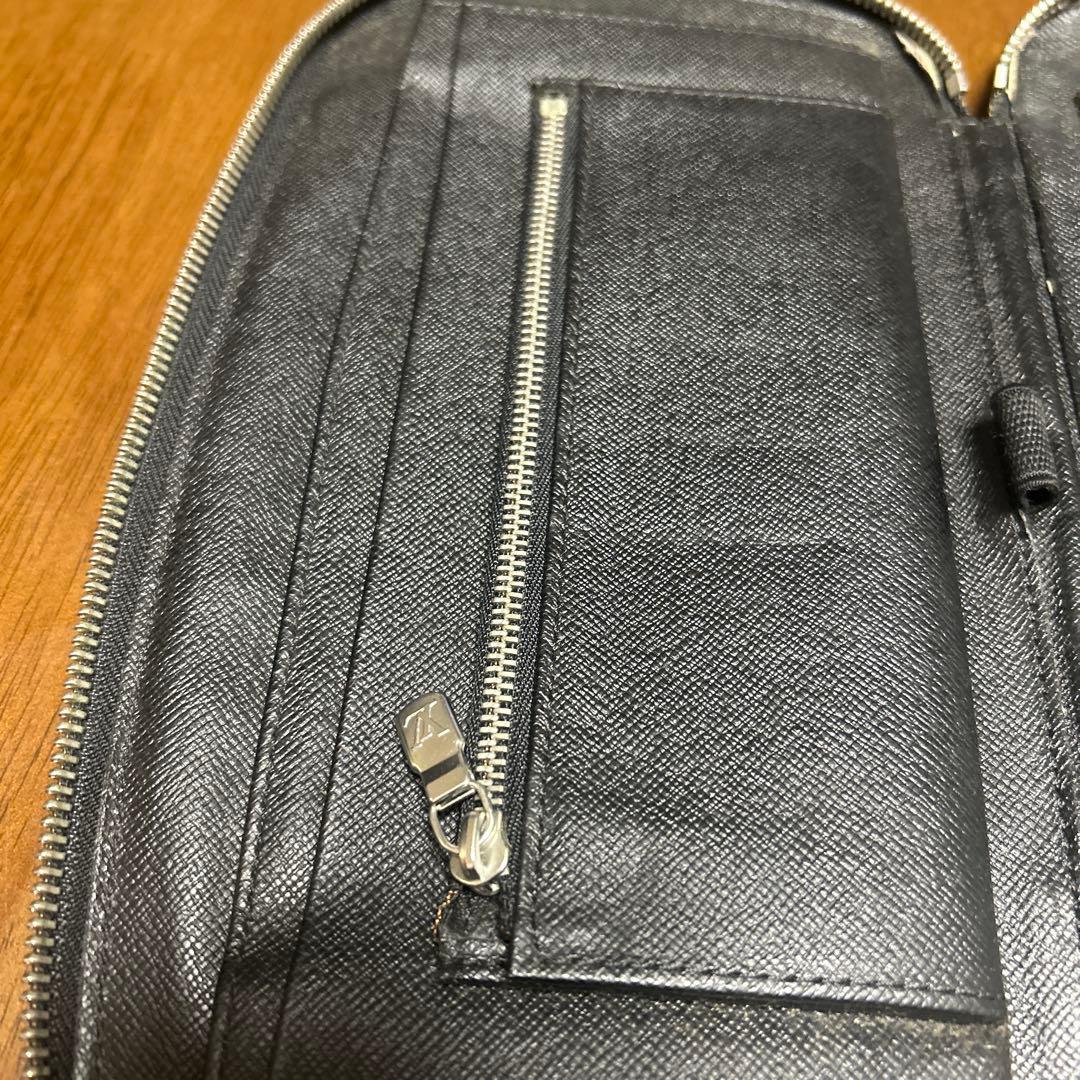 ルイ・ヴィトン タイガ オーガナイザー アトール トラベルケース