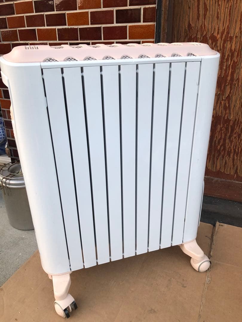 デロンギ オイルヒーター　RHJ75V0915-PK