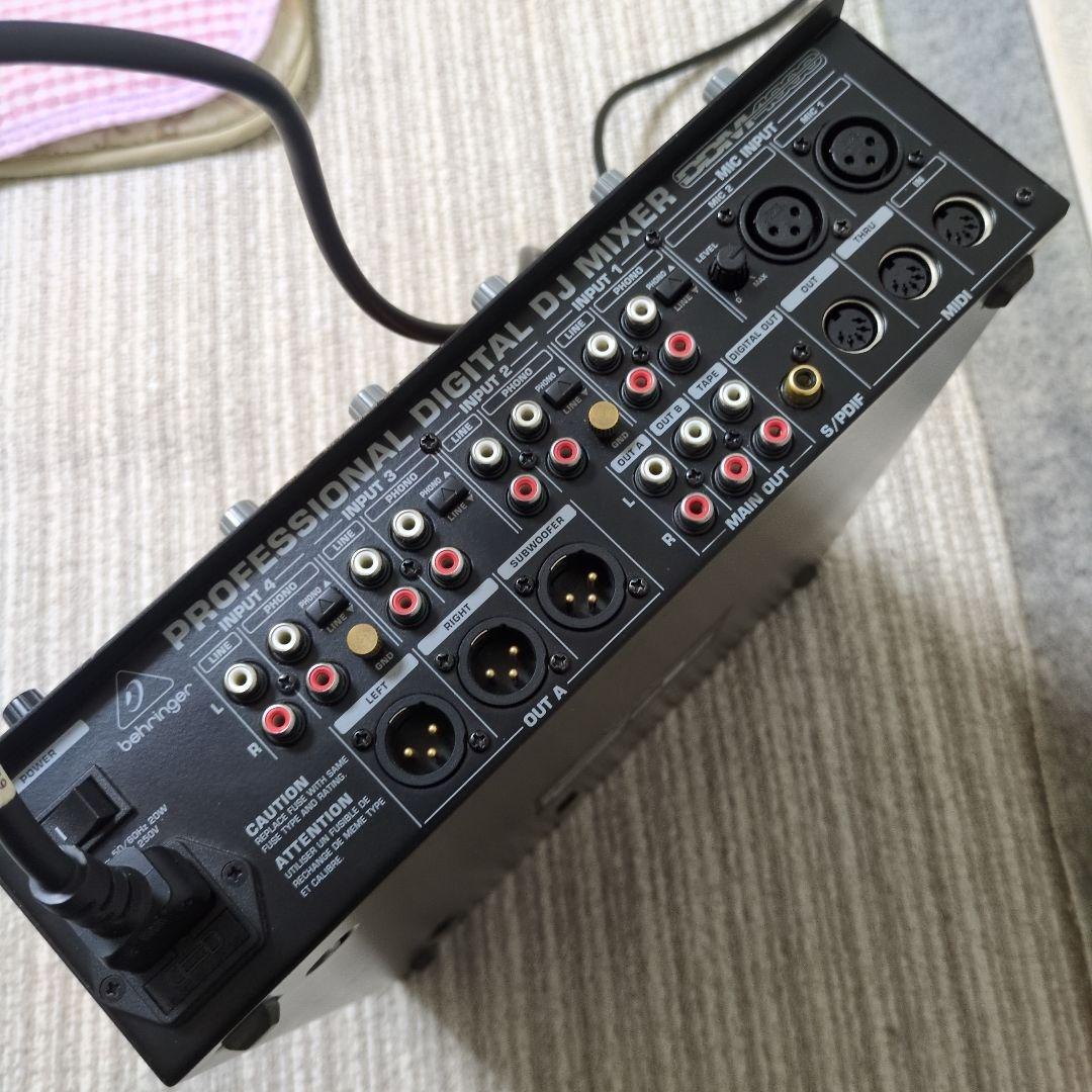 BEHRINGER DDM4000 djミキサー