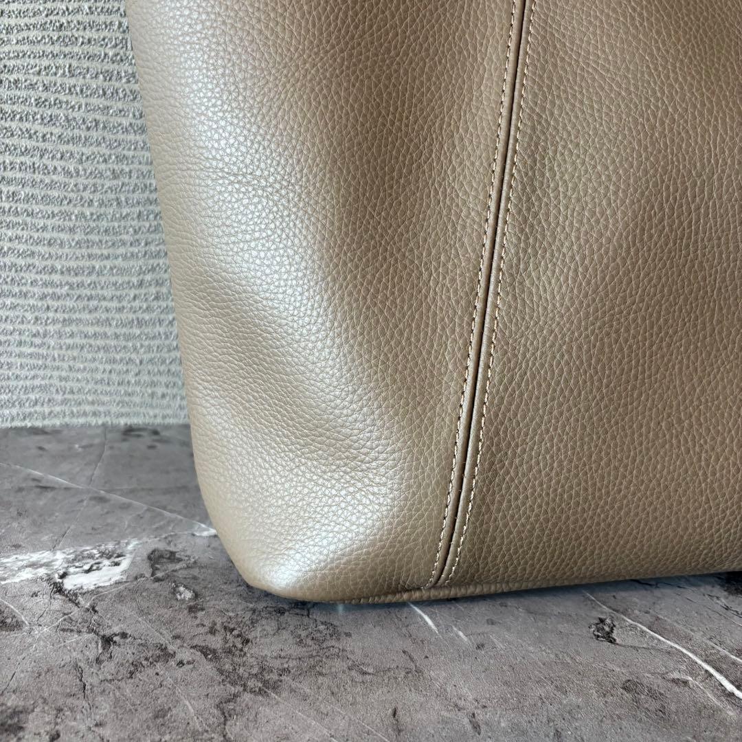 BARNEYS NEW YORK バーニーズニューヨーク　トートバッグ