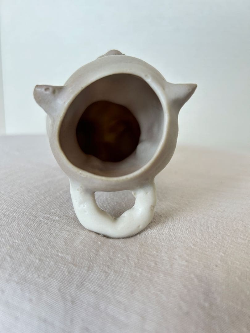 増田光　壁掛け花瓶　猫