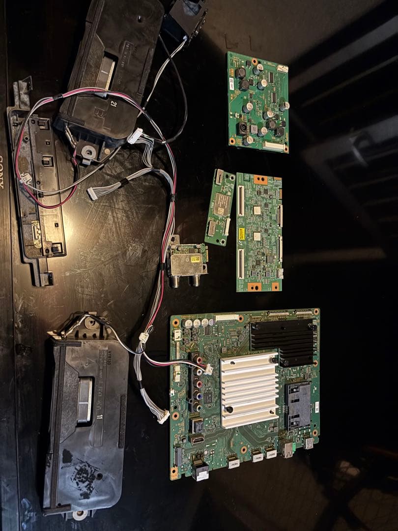 SONY49型4K液晶TV【画面割れジャンク格、部品】 KJ-49X8500F