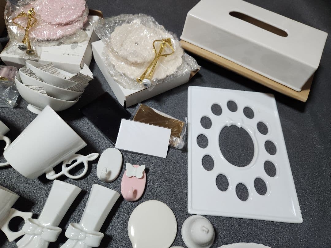 レア　ポーセラーツ白磁　36点