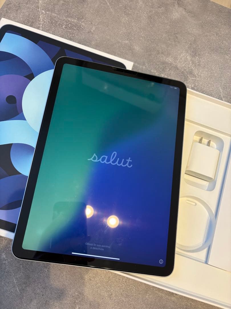 【極美品】Apple iPad Air (第4世代) 64GB Wi-Fi
