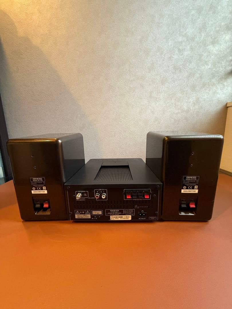 ONKYO CR-U3LT　オンキヨー　オーディオ　コンポ　Amazonエコー付