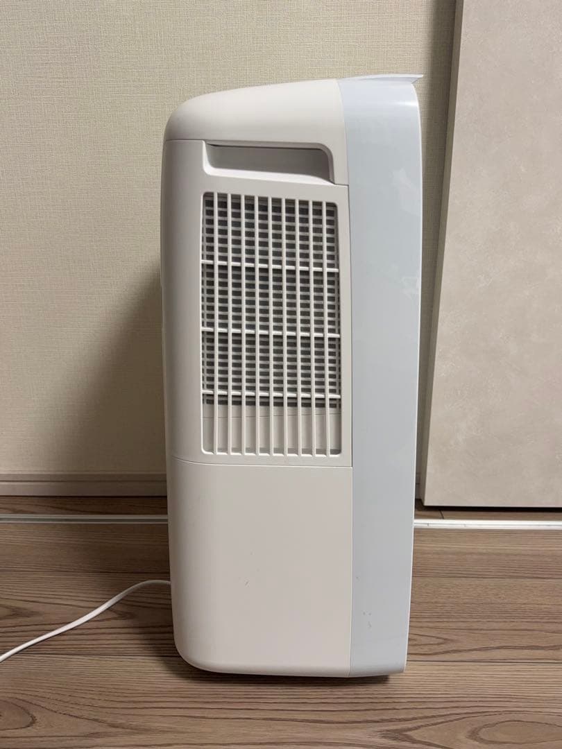 【美品】SHARP シャープ　除湿機 冷風　衣類乾燥CM-S100-W 2024