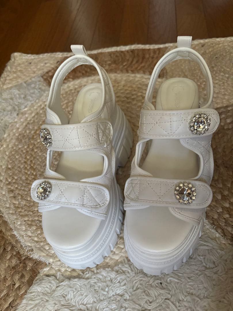 ミシェルマカロン 厚底サンダル