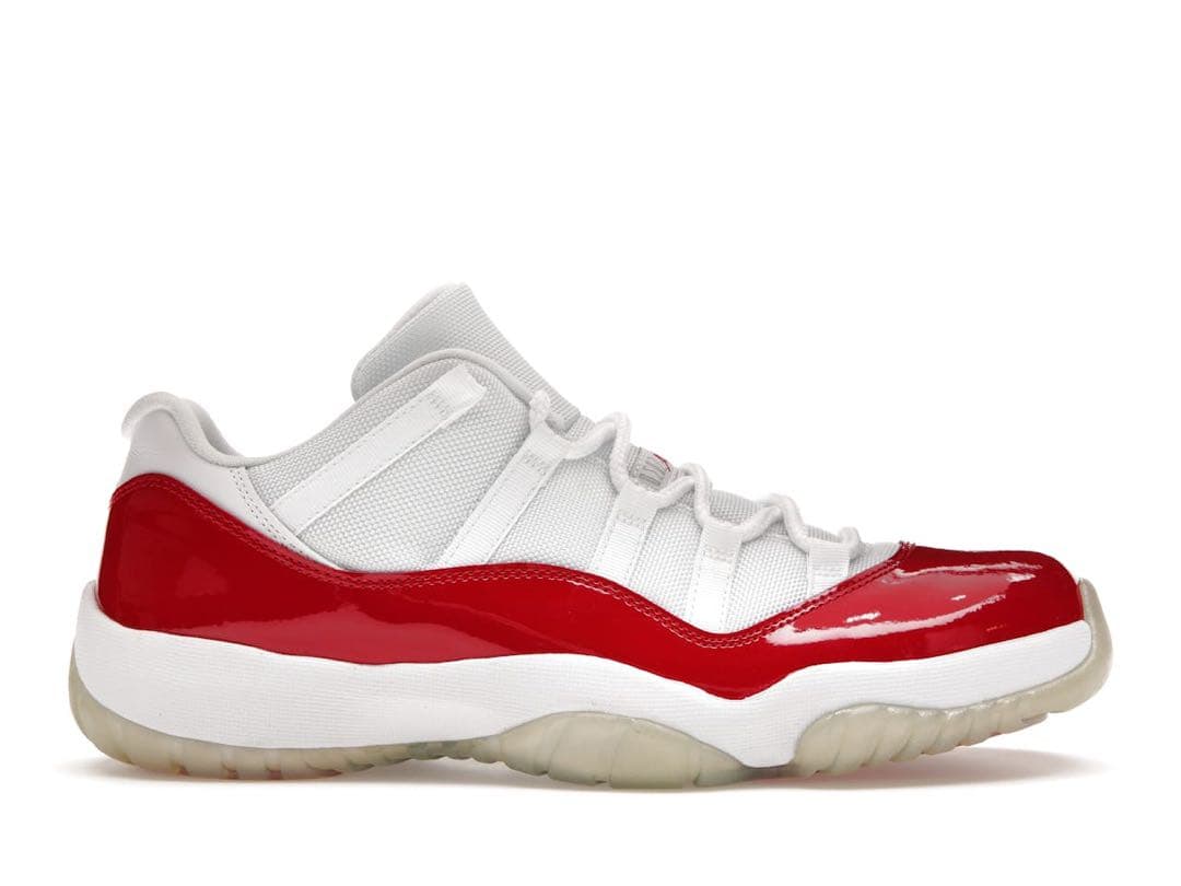 NIKE Air Jordan 11 Low ホワイト/レッド