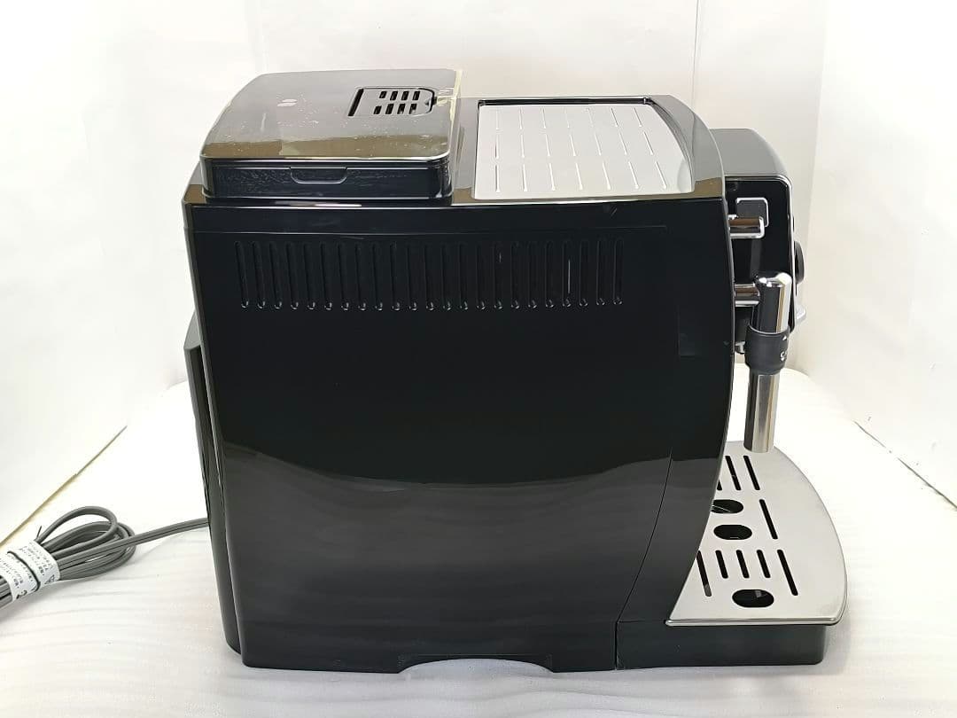 デロンギマグニフィカS コンパクト全自動コーヒーマシン ECAM23120B 2