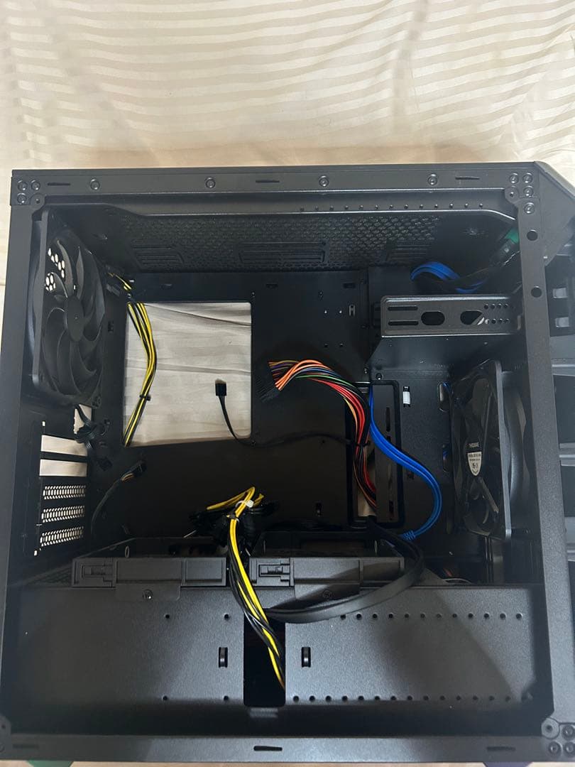 ドスパラ　ガレリア　GALLERIA ケースのみ　電源付き