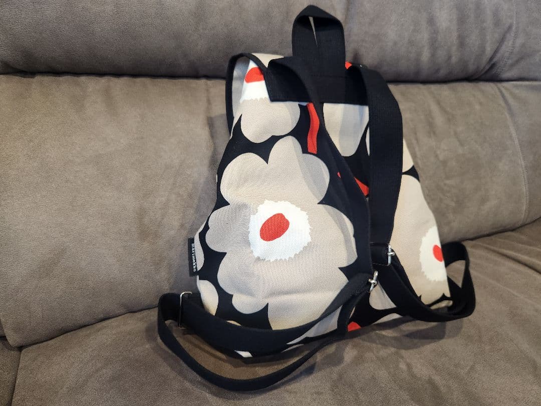 【美品】マリメッコ Marimekko リュック ピエニ ウニッコ ERIK