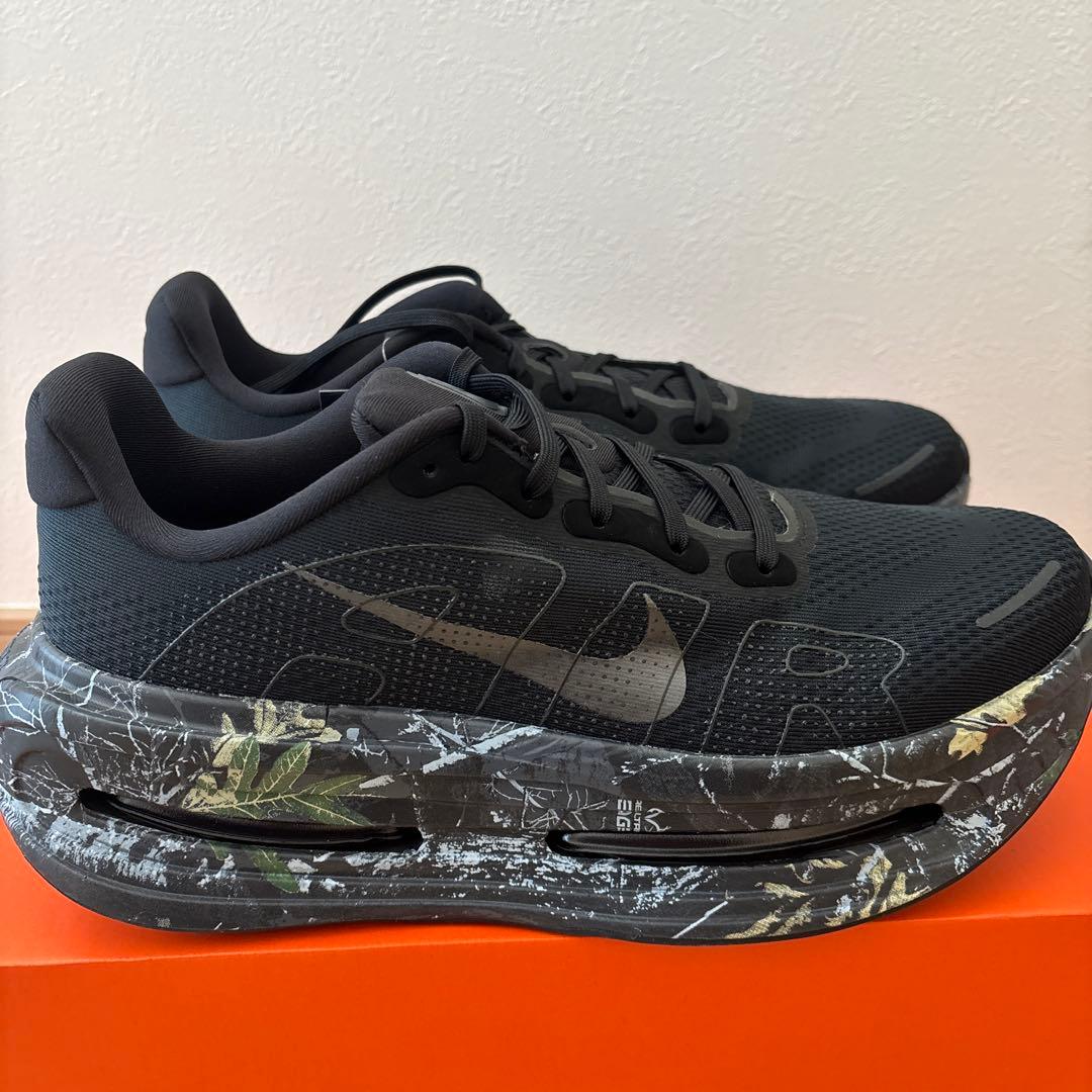 靴 Nike Vomero Premium 28cm