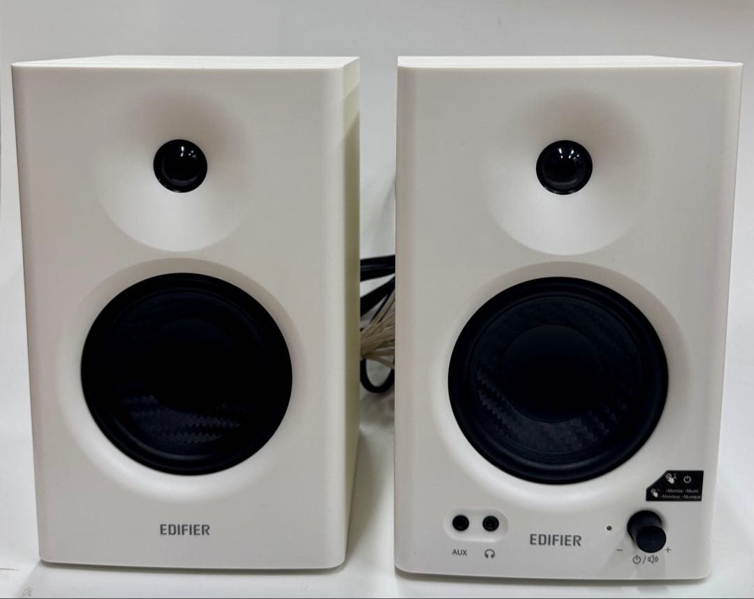 【美品】EDIFIER人気モニタースピーカー MR4（ホワイト）