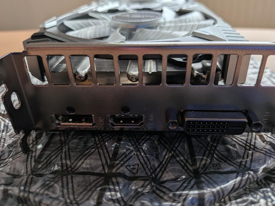 グラフィックボード・グラボ・ビデオカード GEFORCE RTX 2060 Plus 12GB