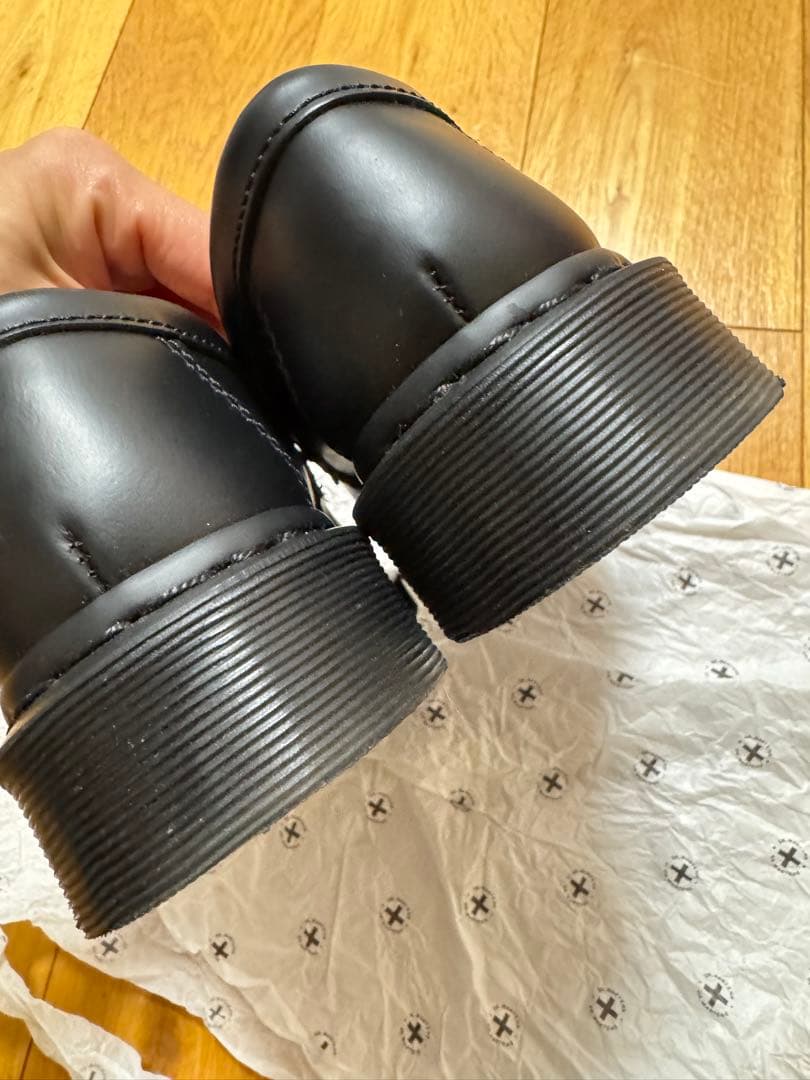 Dr. Martens ブラックローファー フリンジ付き