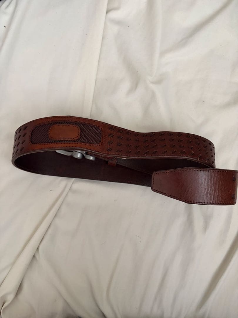 oakley ブラウンレザー ロゴバックル ベルト
