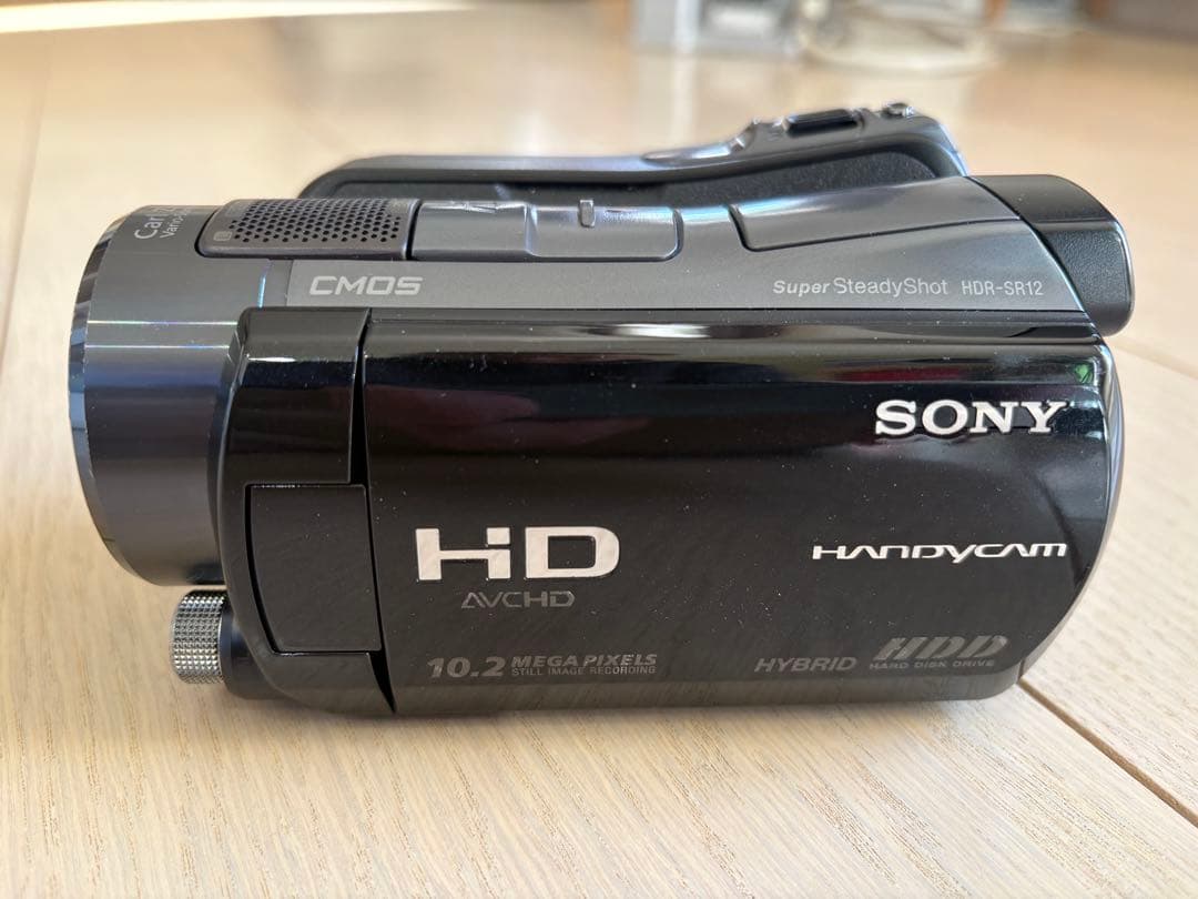 SONY HDR-SR12 フルハイビジョン　ナイトビジョン　ビデオカメラ