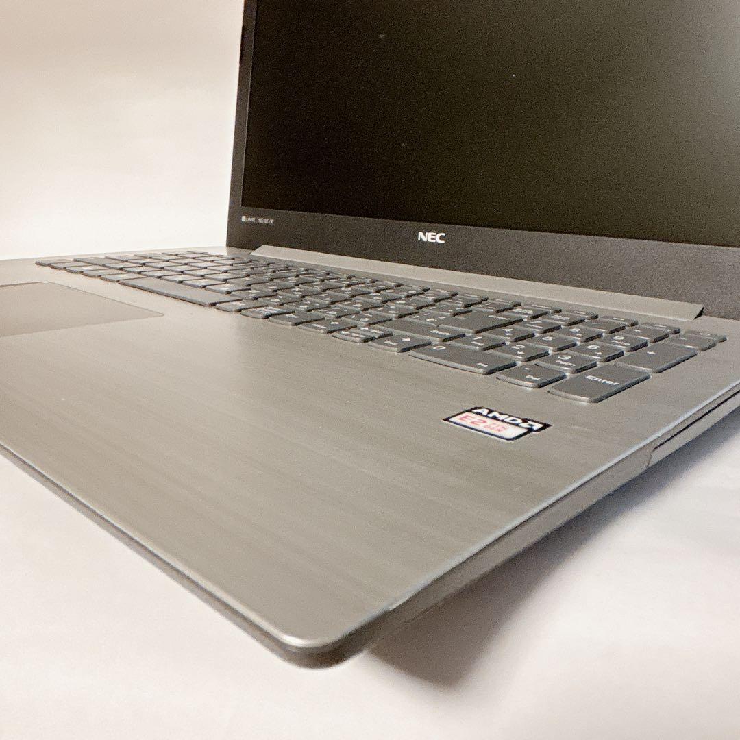 NEC LAVIE 15.6インチ ノートPC Office付き