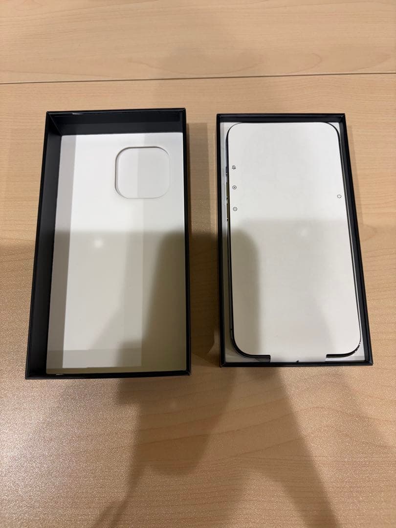 Apple iPhone 13 Pro ブルー本体