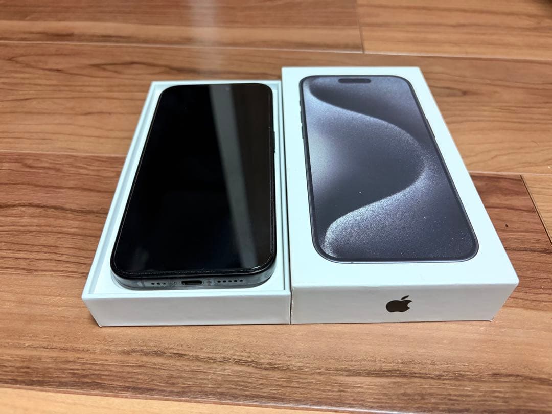 スマートフォン本体 Apple iPhone 15 Pro 128GB Titanium Black