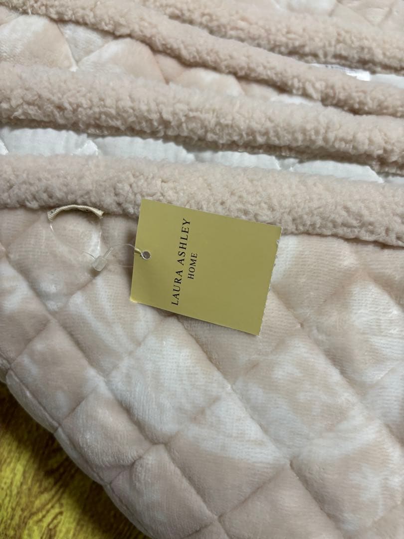 LAURA ASHLEY ローラアシュレイ キルトラグ カーペット