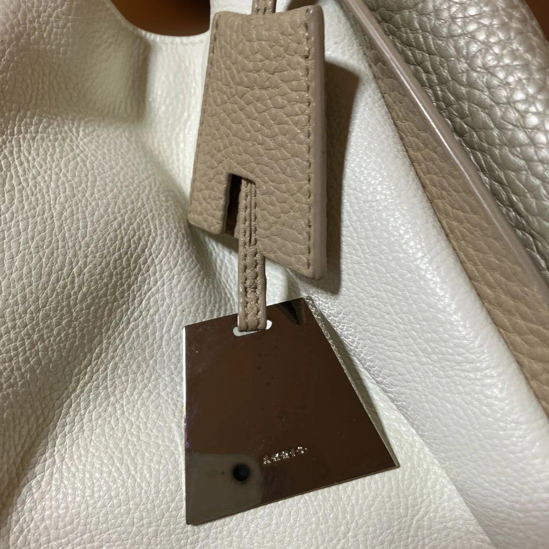 AKRIS アクリス　アクリスバッグ　レディースバッグ