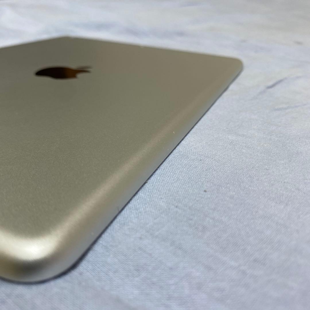 APPLE iPad Air Wi-Fiモデル 128GB ME906J/A