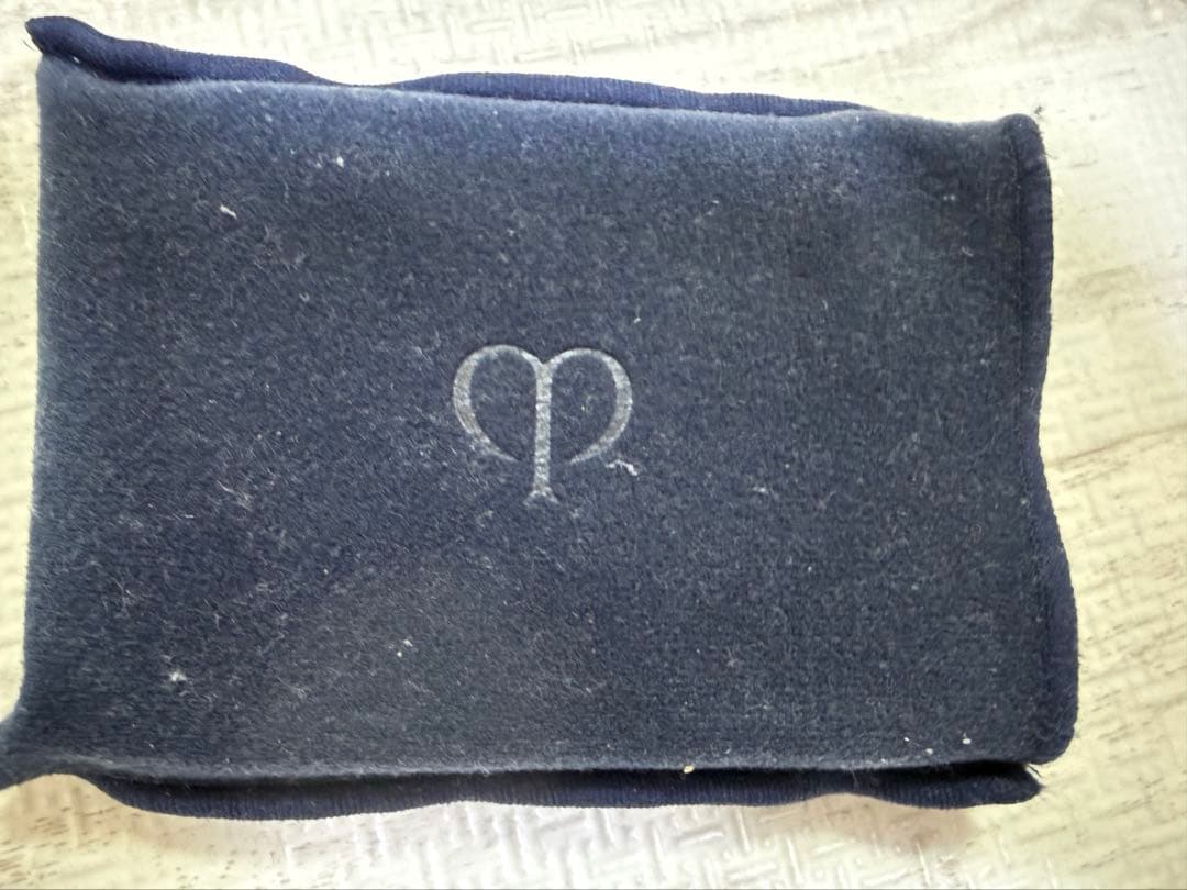 クレドポーボーテ　ダンプードルエクラII オークル10