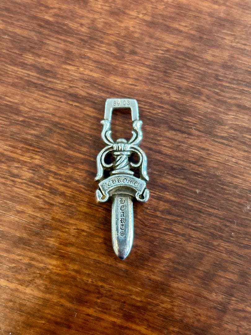 CHROME HEARTS クロムハーツ　ダガーチャーム