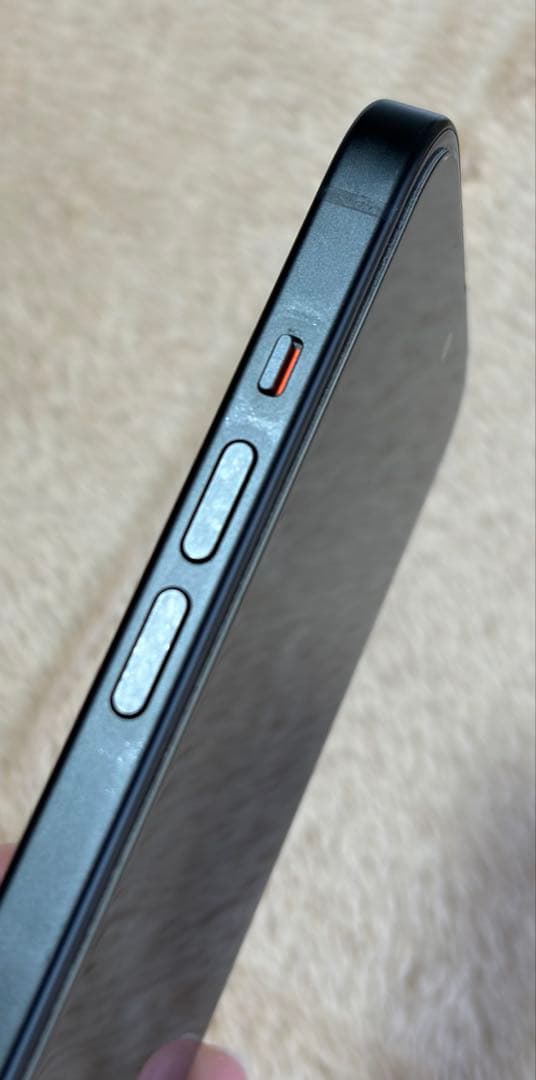 iPhone 15 ブラック 256 GB 中古品