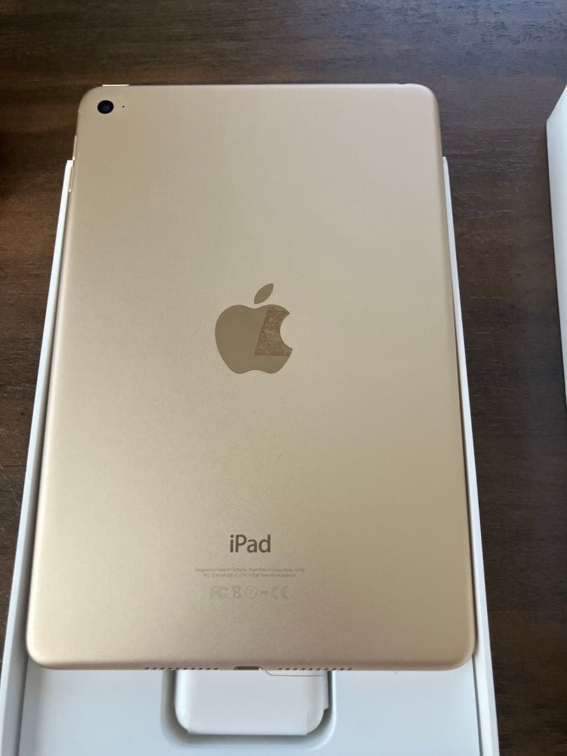 Apple iPad mini 4 ゴールド 7.9インチ 本体 wifiモデル