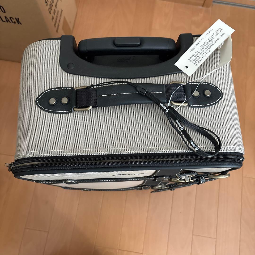 ✨新品✨SWANY トランクキャリーバッグ ウォーキングバッグ