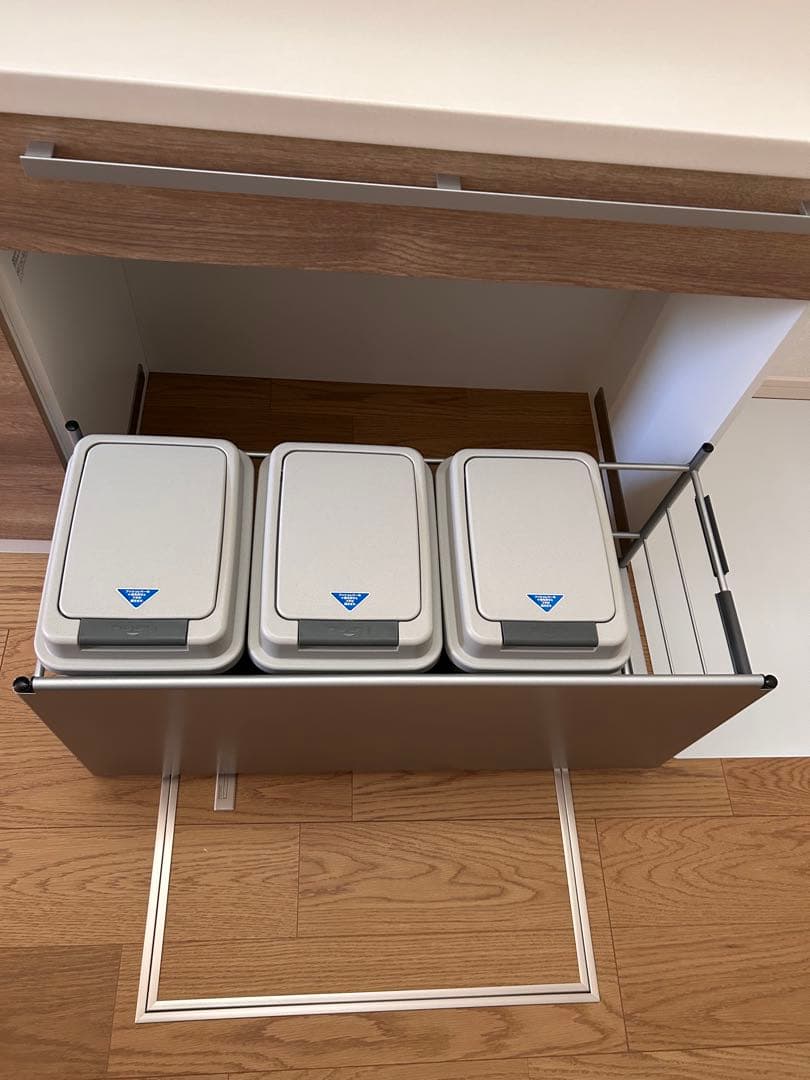 新品　クリナップ　ダストワゴン　リサイクルゴミワゴン　スライド　ゴミ箱3個セット