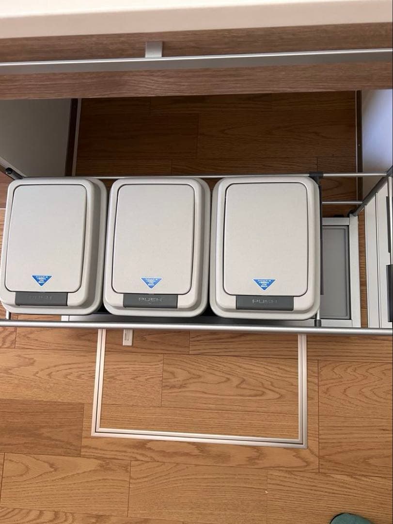 新品　クリナップ　ダストワゴン　リサイクルゴミワゴン　スライド　ゴミ箱3個セット