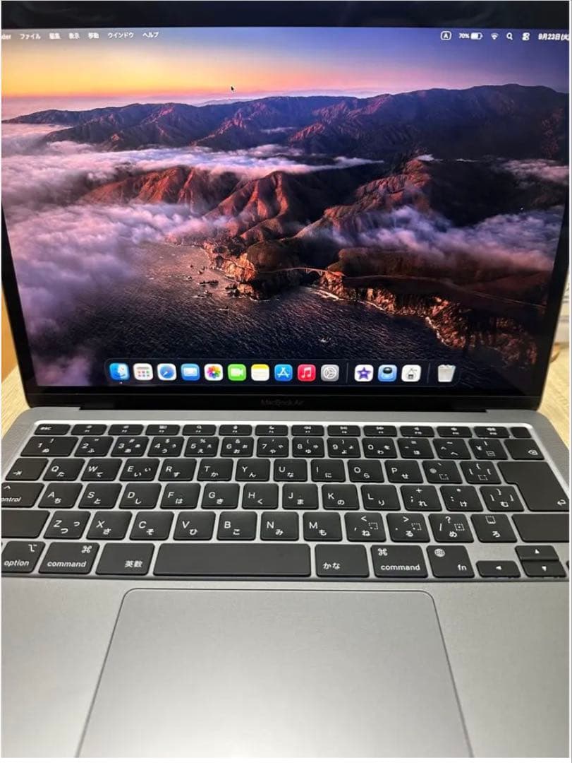 美品　MacBook Air M1 8GB/256GB バッテリー100％