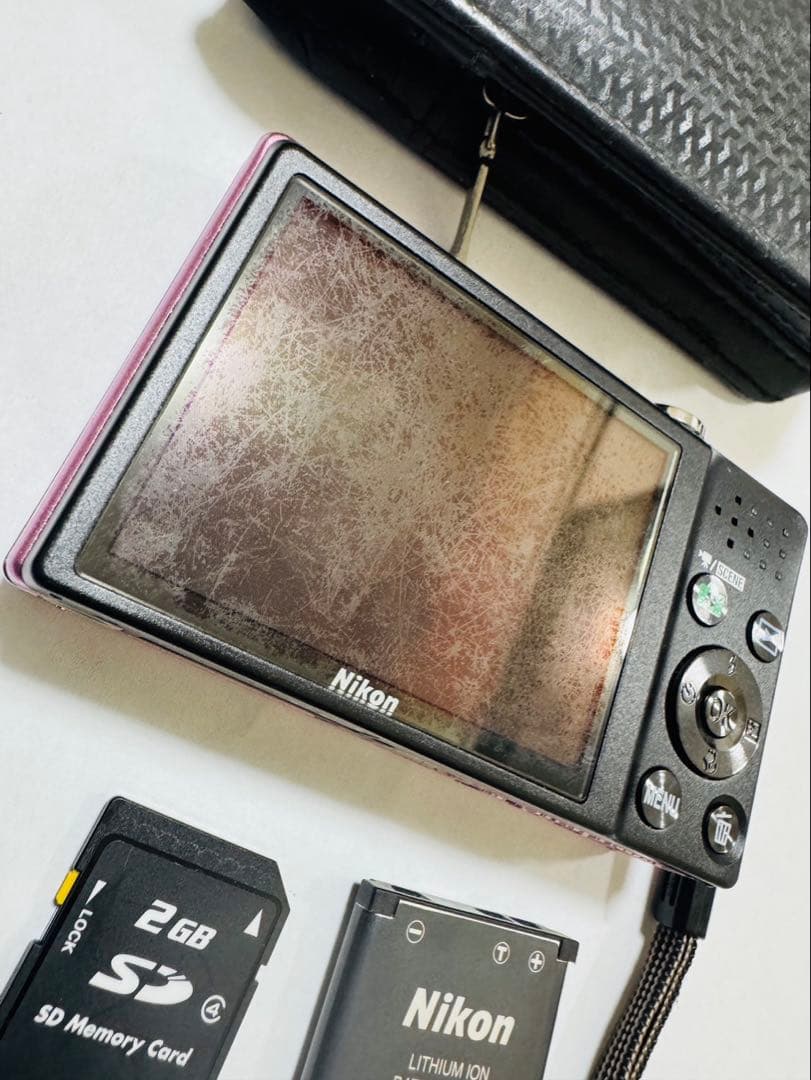 【ジャンク】Nikon Coolpix S570コンパクトデジタルカメラ