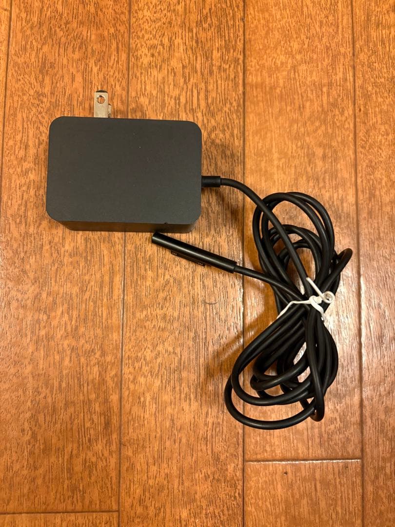 Windowsタブレット本体 Microsoft Surface Go 128GB 1824