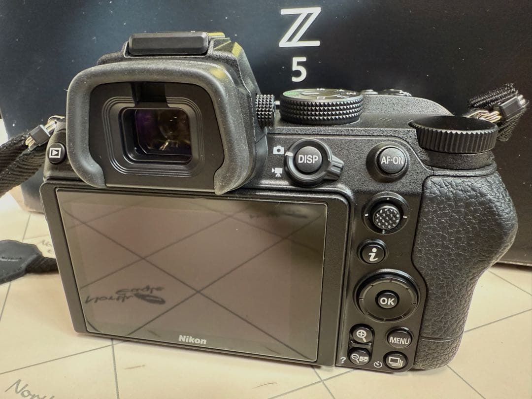 Nikon Z5 本体 シャッターカウント4,972