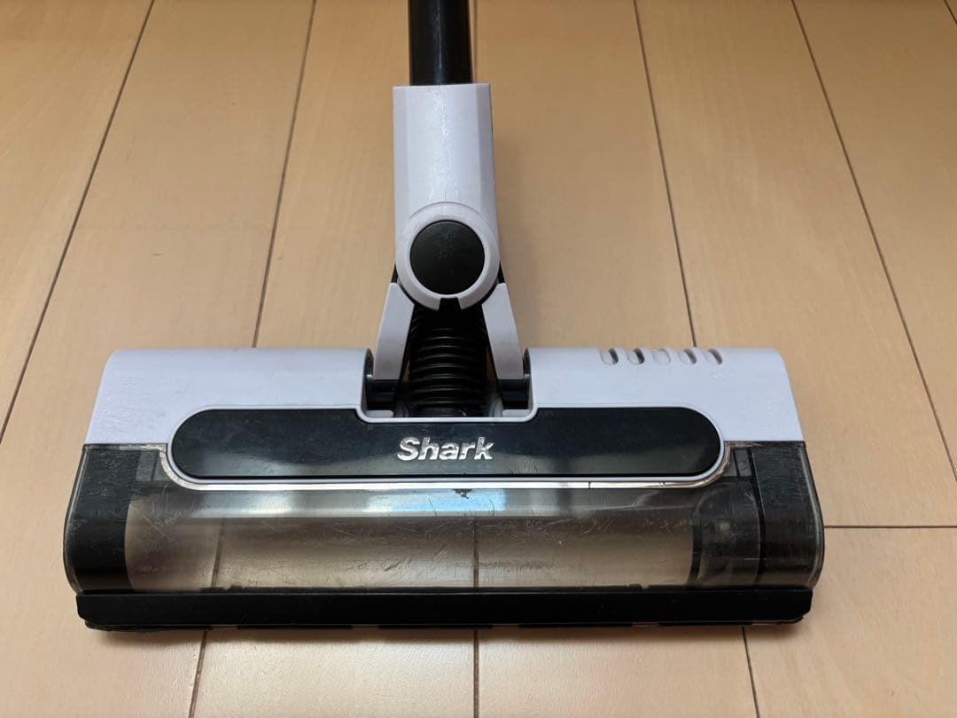Shark コードレススティッククリーナー　CS300J