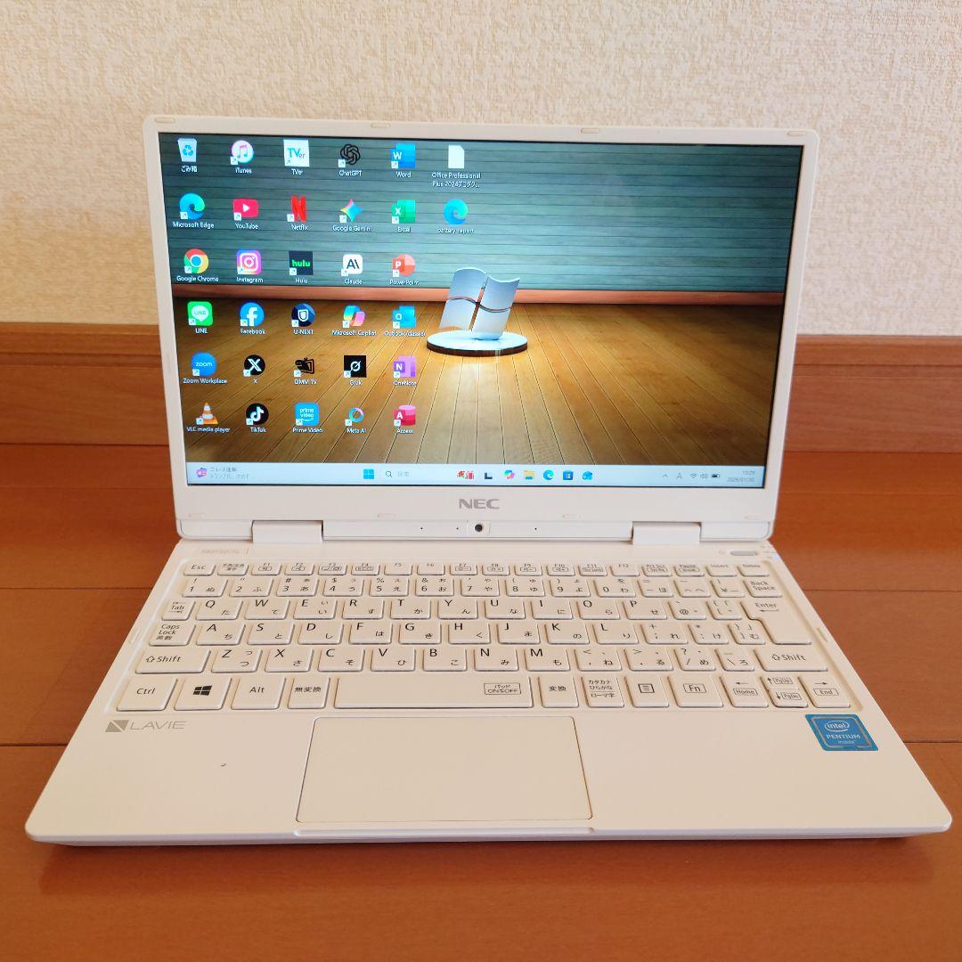 設定済❤コンパクトPC❤NEC LAVIE NM150/G　Win11/オフィス