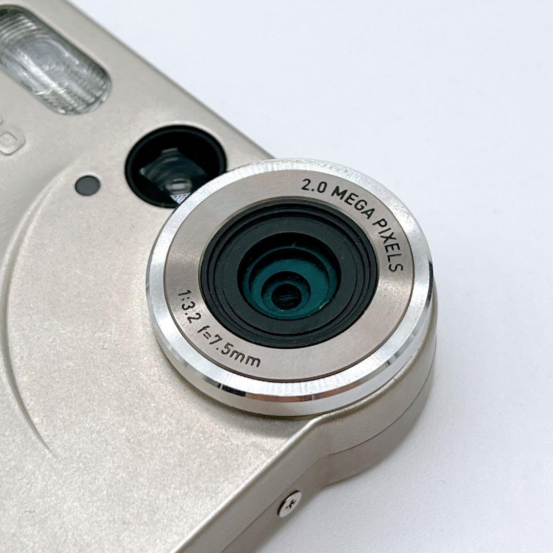 【美品】CASIO EX-S2 オールド コンデジ デジカメ シルバー 箱あり