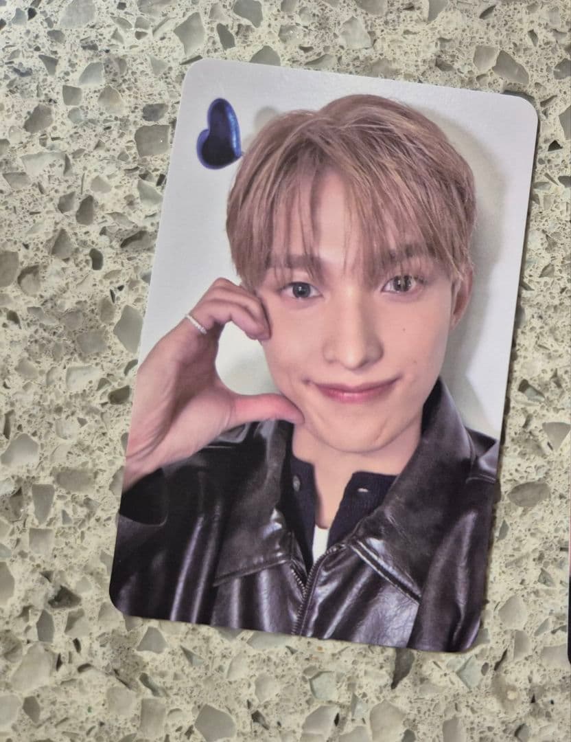 韓国 SEVENTEEN DXS ドギョム DK ファンパーティー トレカ