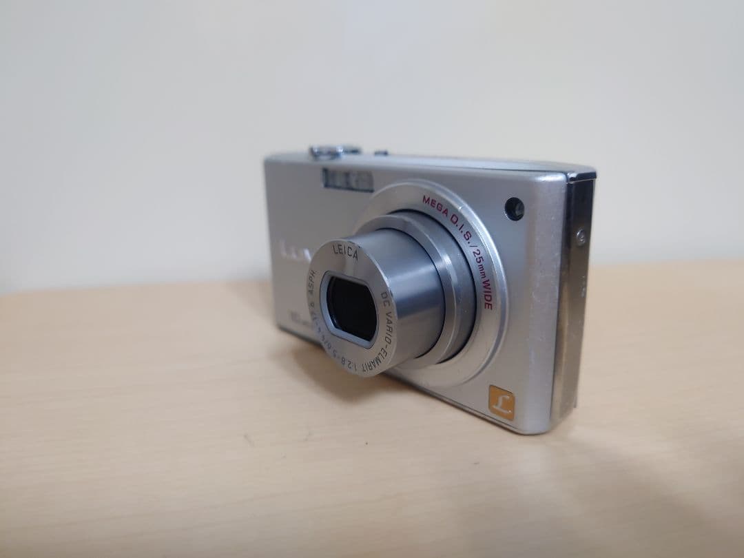 【動作良好】 パナソニック LUMIX DMC-FX35 オールドコンデジ