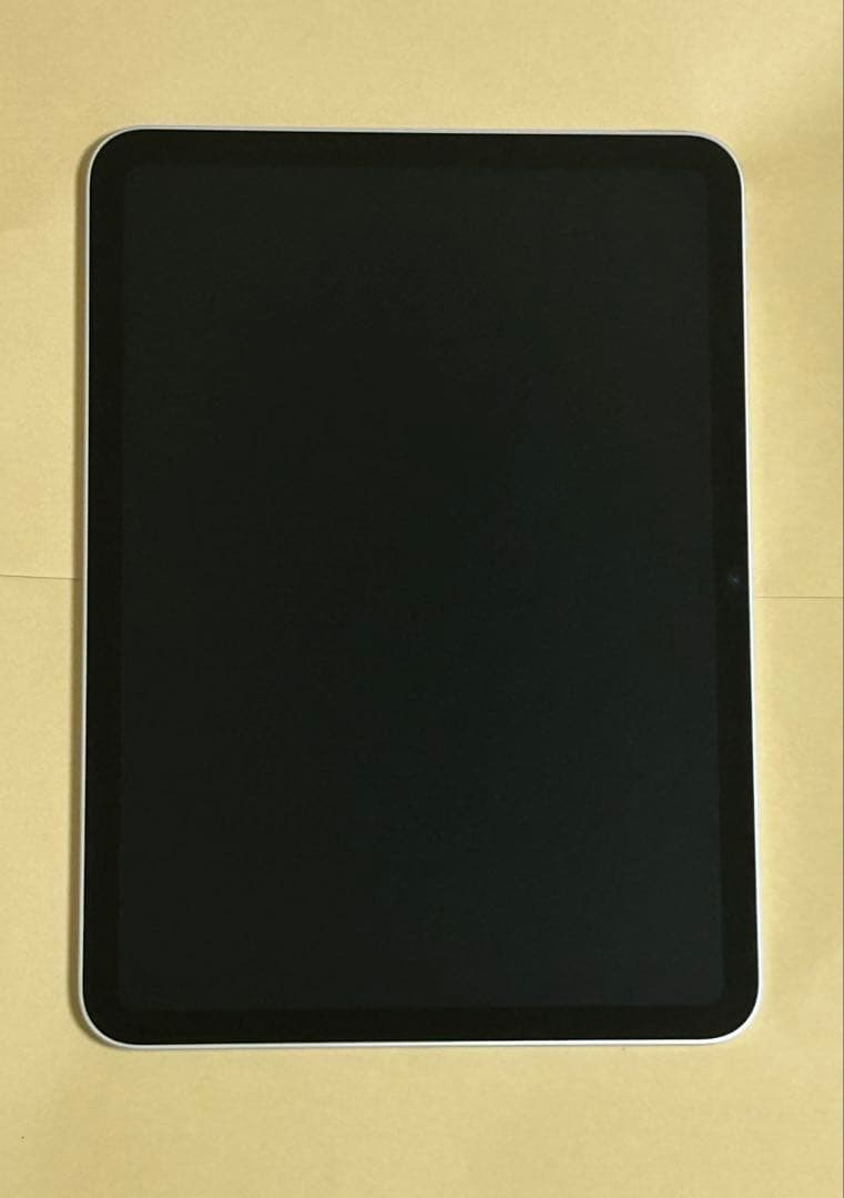 iPad 第11世代 A16 シルバー