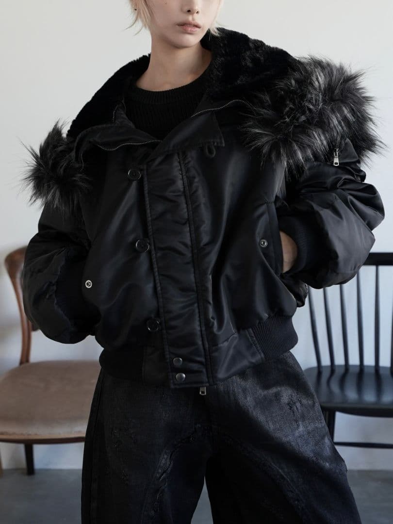 ジャケット・アウター CHIKASHITSU+ N-2B cropped hood blouson