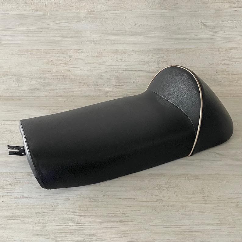 外装美品　Brooklands 　シングルシート　汎用