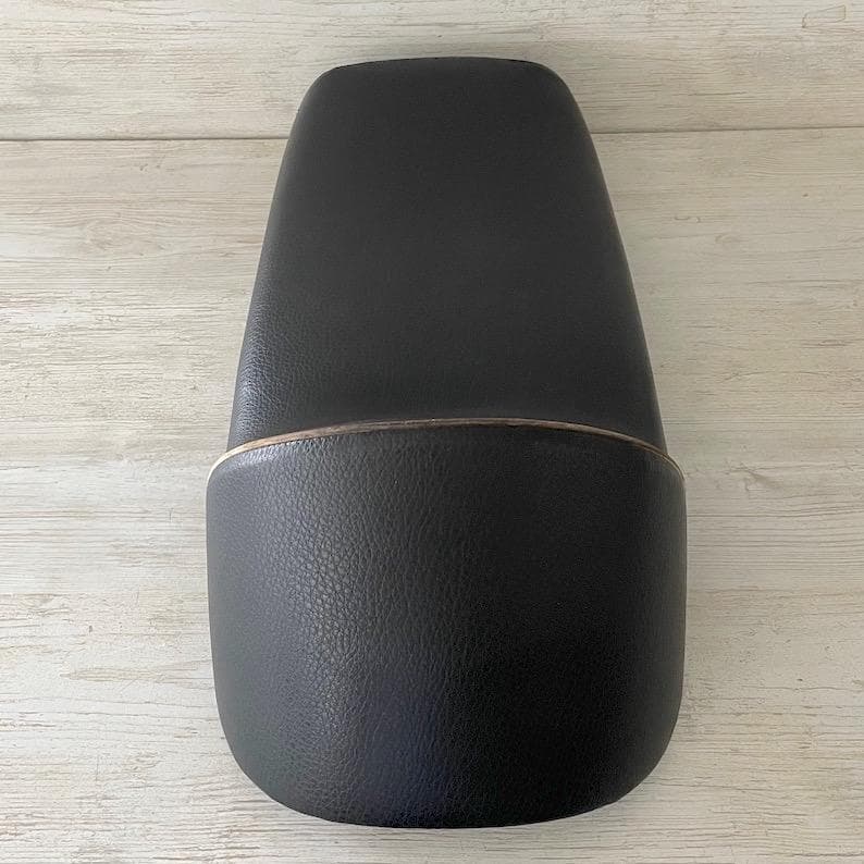 外装美品　Brooklands 　シングルシート　汎用