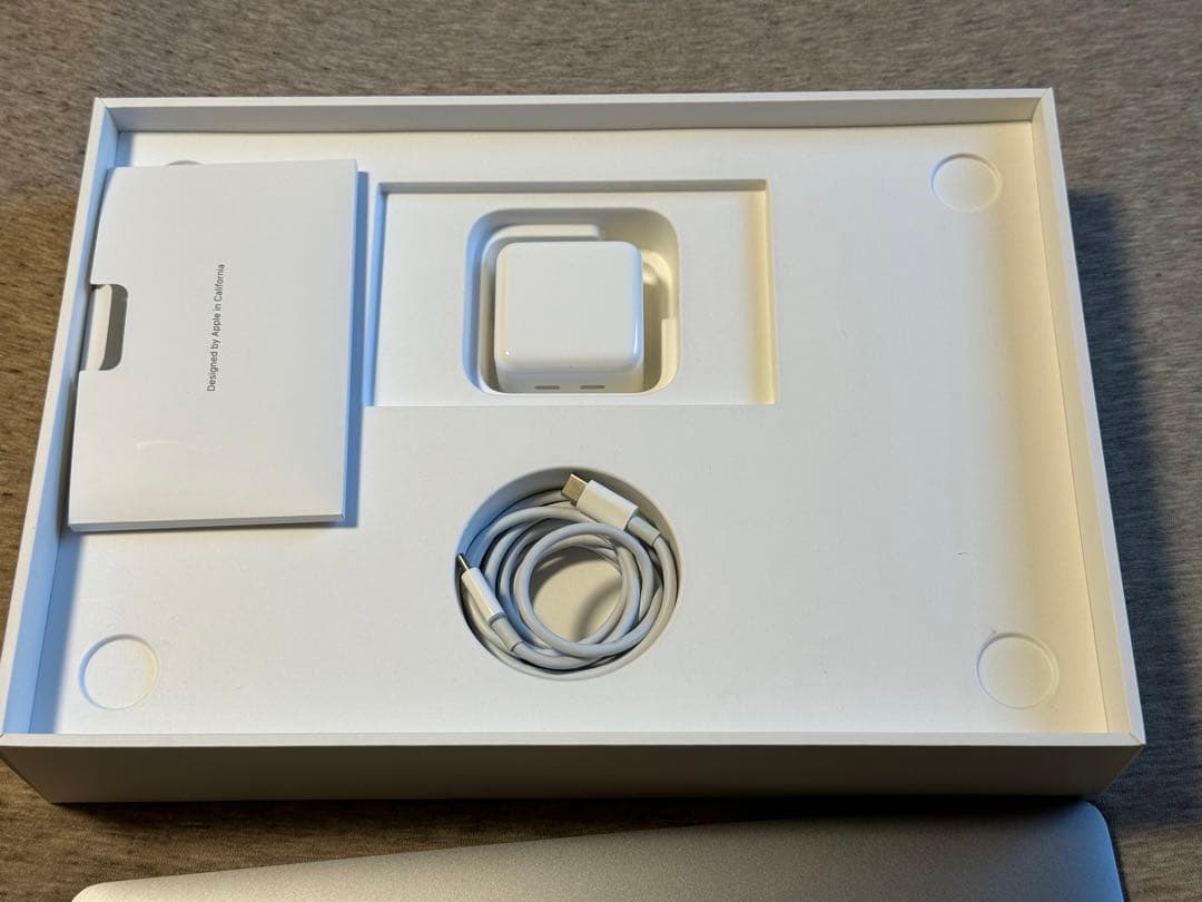 13.3インチMacBook Air M1 1TB 16G スペースグレイ