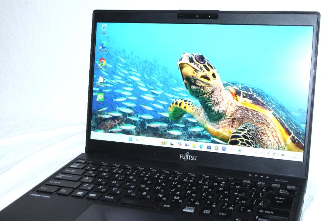 FUJITSU LIFEBOOK U9310E i5-10th カメラ i51